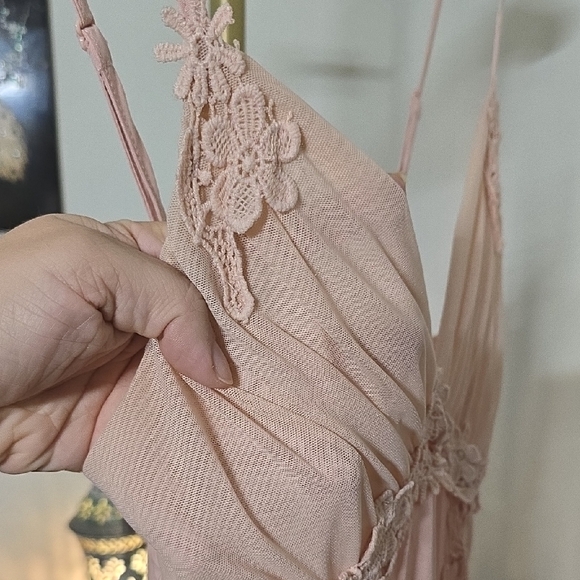 LAST CHANCE! Boho Chic Blush Lace Slip Dress - Picture 2 of 7